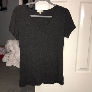 Zenana Outfitters Charcoal grey short sleeve top